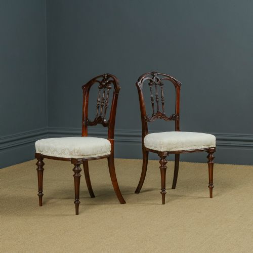 ANTIQUE ENGLISH VICTORIAN PAIR OF WALNUT CARVED OCCASIONAL BEDROOM HALL DESK DINING CHAIRS CIRCA 1870