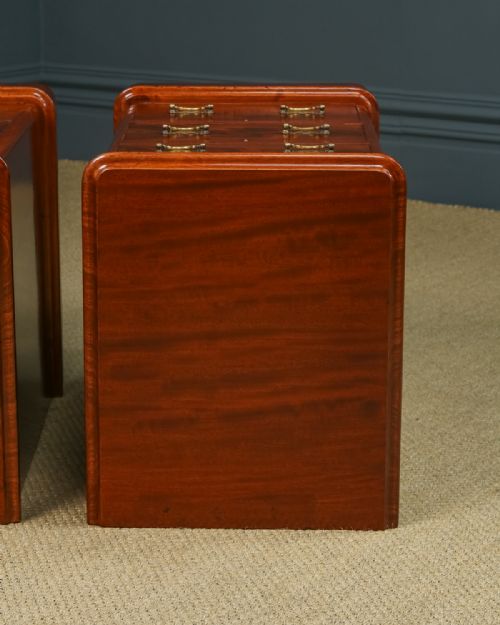 fig 6. Antique English Pair of Victorian Flame Mahogany Bedsides Chests (Circa 1880)