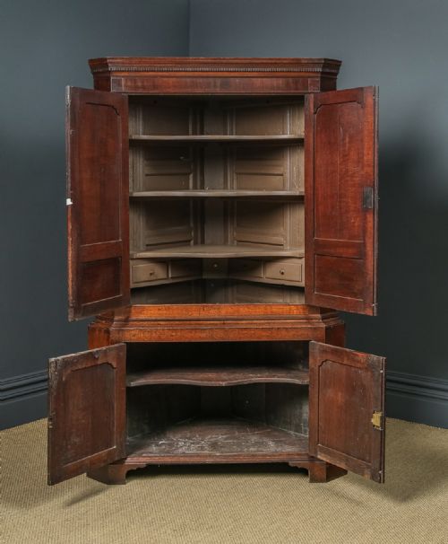 fig 2. Antique English Georgian Oak Floor Standing Two Part Double Corner Cupboard / Cabinet (Circa 1800)