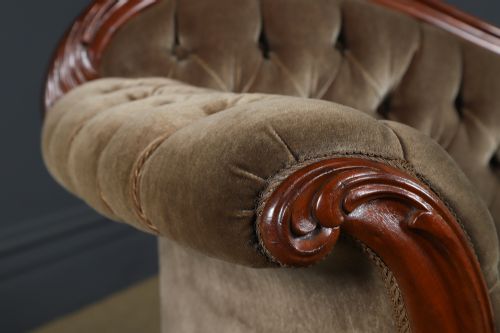 fig 4. Antique English Victorian Mahogany Upholstered Chaise Longue Sofa Couch (Circa 1850)