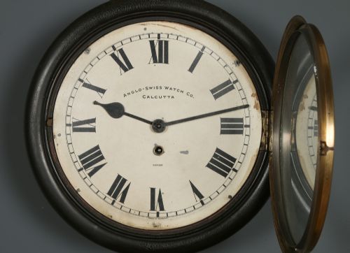ANTIQUE 135 MAHOGANY ANGLO SWISS WATCH CO RAILWAY STATION SCHOOL ROUND DIAL WALL CLOCK TIMEPIECE - ADDITIONAL PHOTO 4