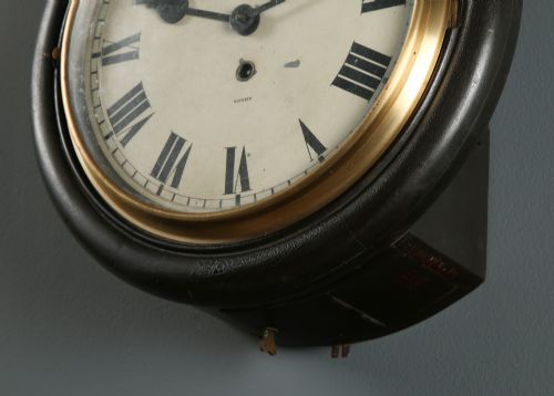 ANTIQUE 135 MAHOGANY ANGLO SWISS WATCH CO RAILWAY STATION SCHOOL ROUND DIAL WALL CLOCK TIMEPIECE - ADDITIONAL PHOTO 13