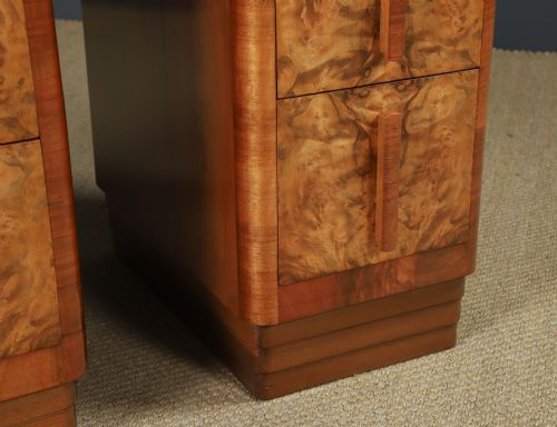 ANTIQUE ENGLISH PAIR OF ART DECO BURR WALNUT BEDSIDE TABLES WITH THREE DRAWERS CIRCA 1930 - ADDITIONAL PHOTO 6