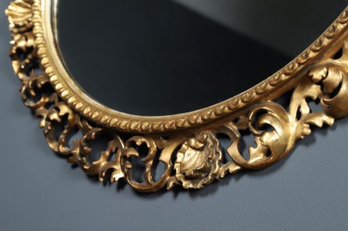 fig 3. Antique Italian Victorian Baroque Rococo Florentine Carved Giltwood Oval Portrait Wall Mirror (Circa 1890)