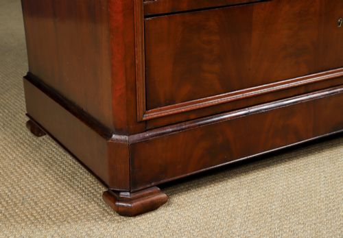 ANTIQUE FRENCH LOUIS PHILIPPE BIEDERMEIER FLAME MAHOGANY MARBLE BEDROOM CHEST OF DRAWERS COMMODE CIRCA 1850 - ADDITIONAL PHOTO 8