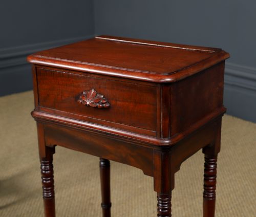 SMALL ANTIQUE ENGLISH VICTORIAN PAIR OF MAHOGANY BEDSIDES TABLES NIGHTSTANDS CHESTS CABINETS CIRCA 1840 - ADDITIONAL PHOTO 5