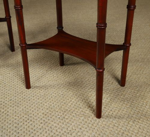 SMALL ANTIQUE ENGLISH VICTORIAN PAIR OF MAHOGANY BEDSIDES TABLES NIGHTSTANDS CHESTS CABINETS CIRCA 1840 - ADDITIONAL PHOTO 11
