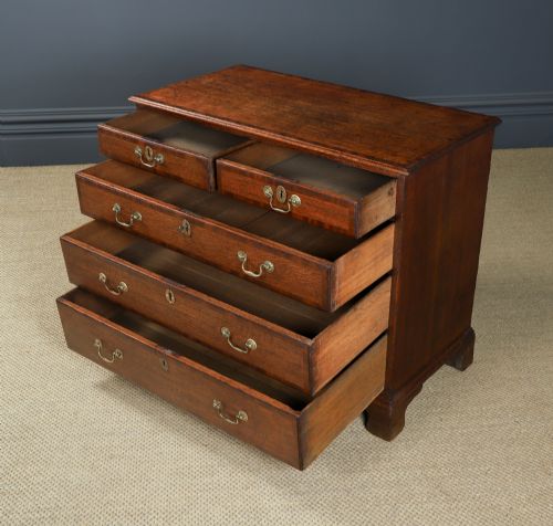 SMALL ANTIQUE ENGLISH GEORGIAN OAK MAHOGANY CROSSBANDED BACHELORS CHEST OF DRAWERS CIRCA 1780 - ADDITIONAL PHOTO 15
