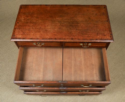 SMALL ANTIQUE ENGLISH GEORGIAN OAK MAHOGANY CROSSBANDED BACHELORS CHEST OF DRAWERS CIRCA 1780 - ADDITIONAL PHOTO 18