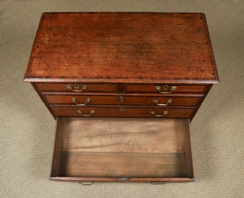 SMALL ANTIQUE ENGLISH GEORGIAN OAK MAHOGANY CROSSBANDED BACHELORS CHEST OF DRAWERS CIRCA 1780 - ADDITIONAL PHOTO 20