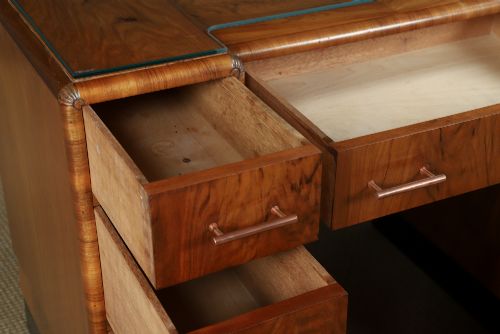 ANTIQUE ENGLISH ART DECO WALNUT GLASS SKYSCRAPER PEDESTAL OFFICE WRITING DESK CIRCA 1930 - ADDITIONAL PHOTO 10