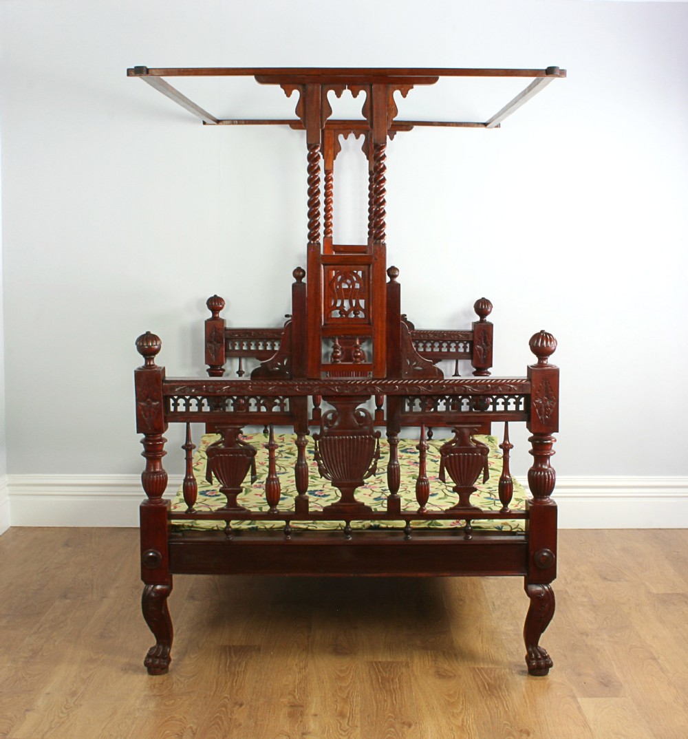 4ft 6” Colonial Raj Victorian Bombay Teak Four Poster Bed (Circa 1880)