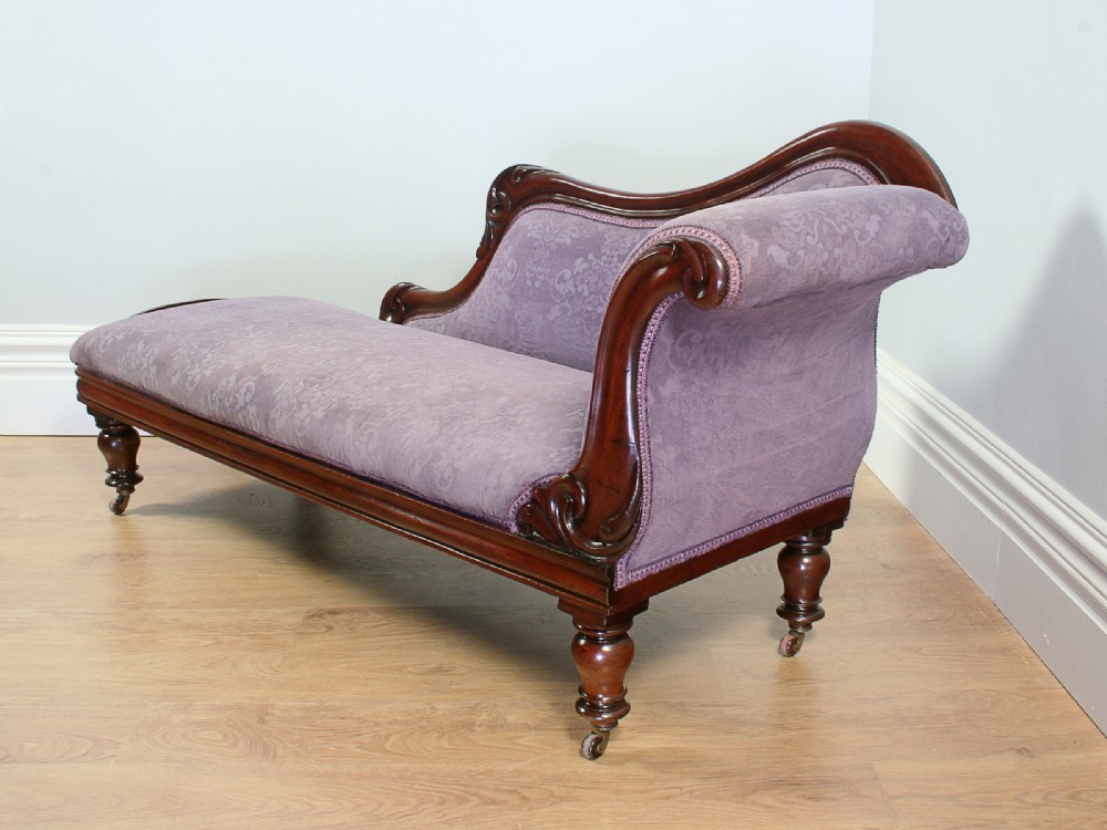 Victorian Mahogany Upholstered Chaise Longue