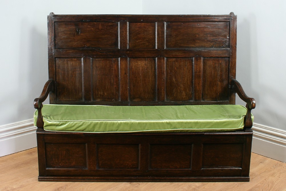 6ft English Charles II Oak High-Back Box Settle (Circa 1680)