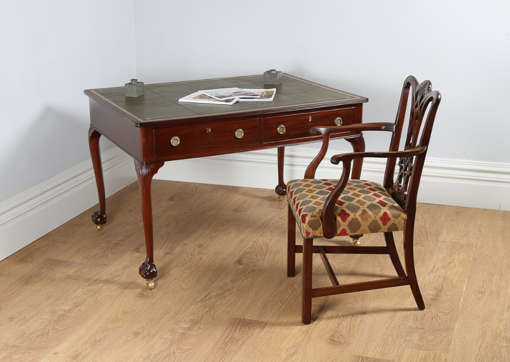 Edwardian 4ft Walnut & Leather Partners Office Library Writing Table Desk (Circa 1910)
