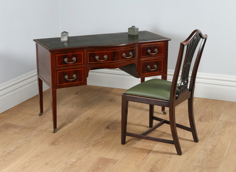 Edwardian Ladies Inlaid Mahogany & Leather Bow Front Marquetry Maples Writing Table Office Desk (Circa 1901 - 1910)