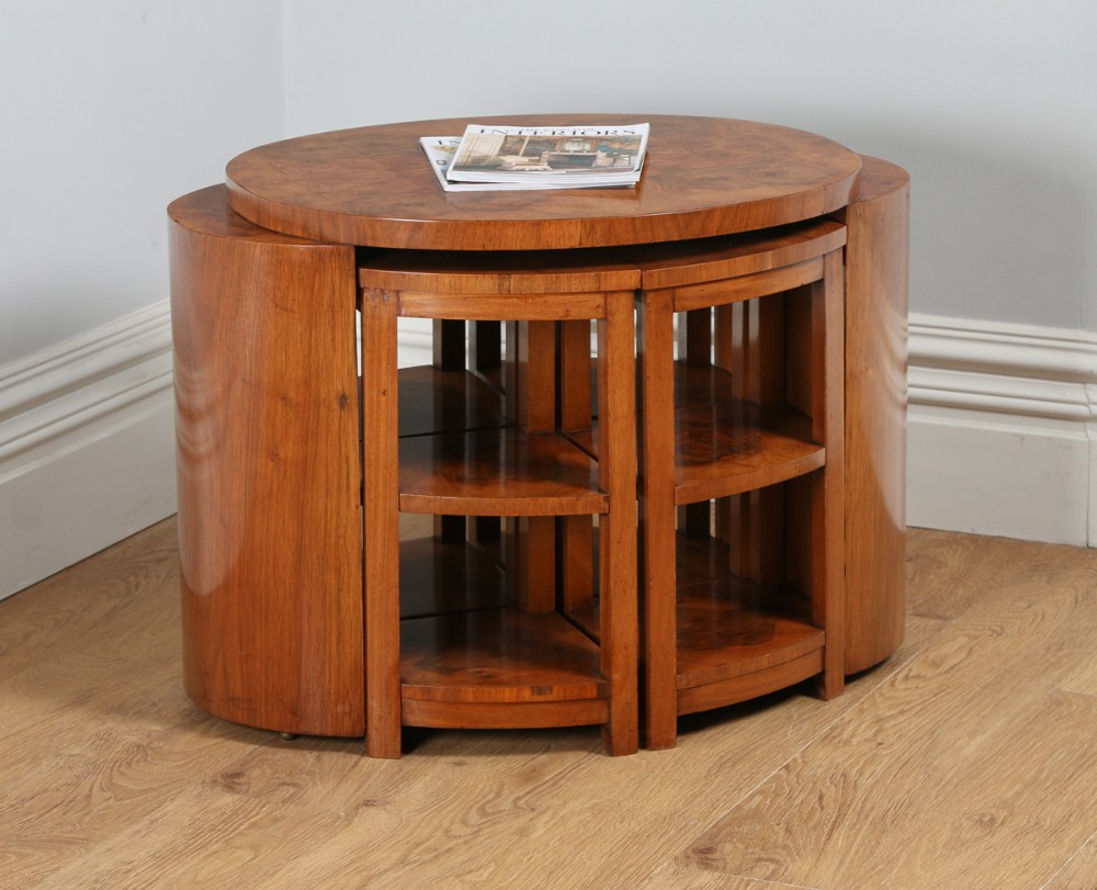 Art Deco Set of Five 5 Quintetto Burr Walnut Oval Shaped Nest of Coffee Side Wine Lamp Tables (Circa 1930)