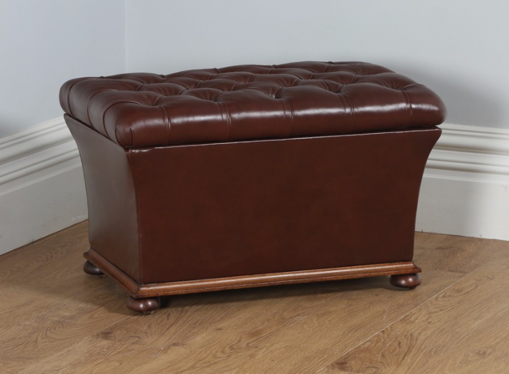 Antique English Victorian Mahogany & Brown Leather Buttoned Ottoman Sool (Circa 1870)