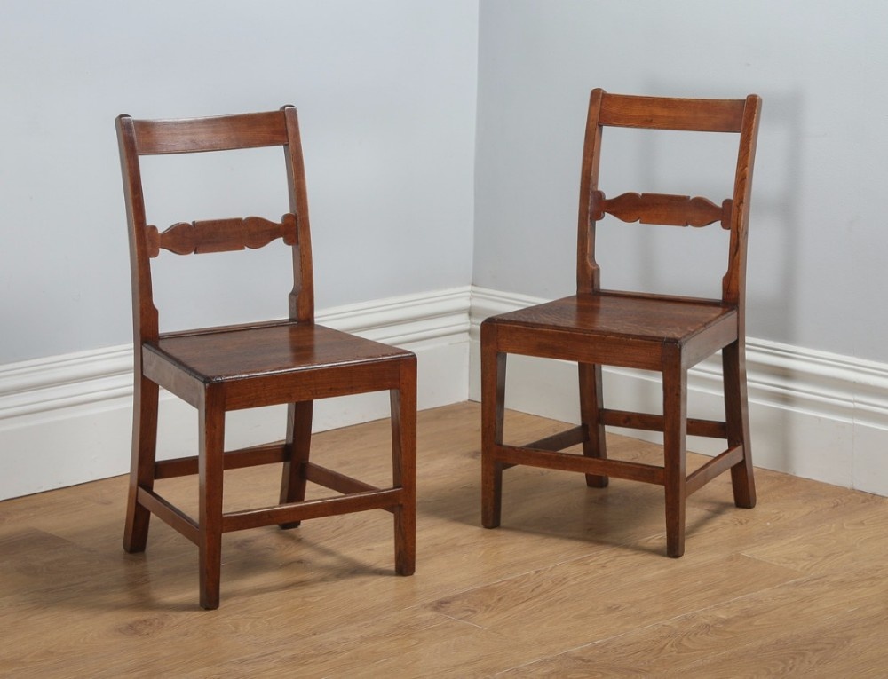 Antique Pair of English Georgian Regency Elm & Oak Country Hall Side Chairs (Circa 1815)
