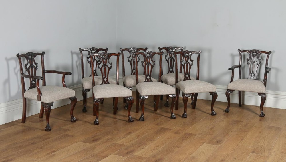 Antique English Set of 8 English Georgian Chippendale Style Mahogany Dining Chairs (Circa 1880)