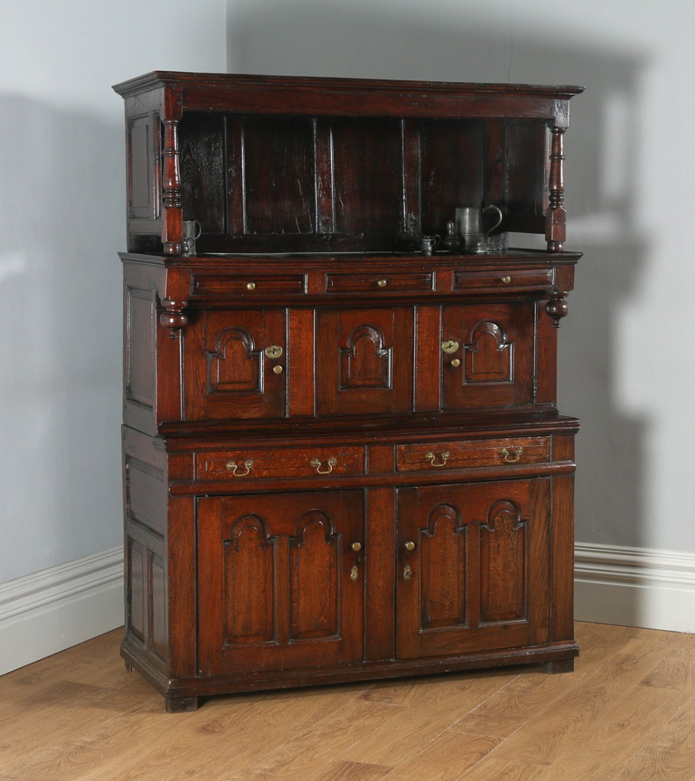 Antique North Welsh George I Oak Cwpwrdd Tridarn Court Housekeepers Press Cupboard (Circa 1740)