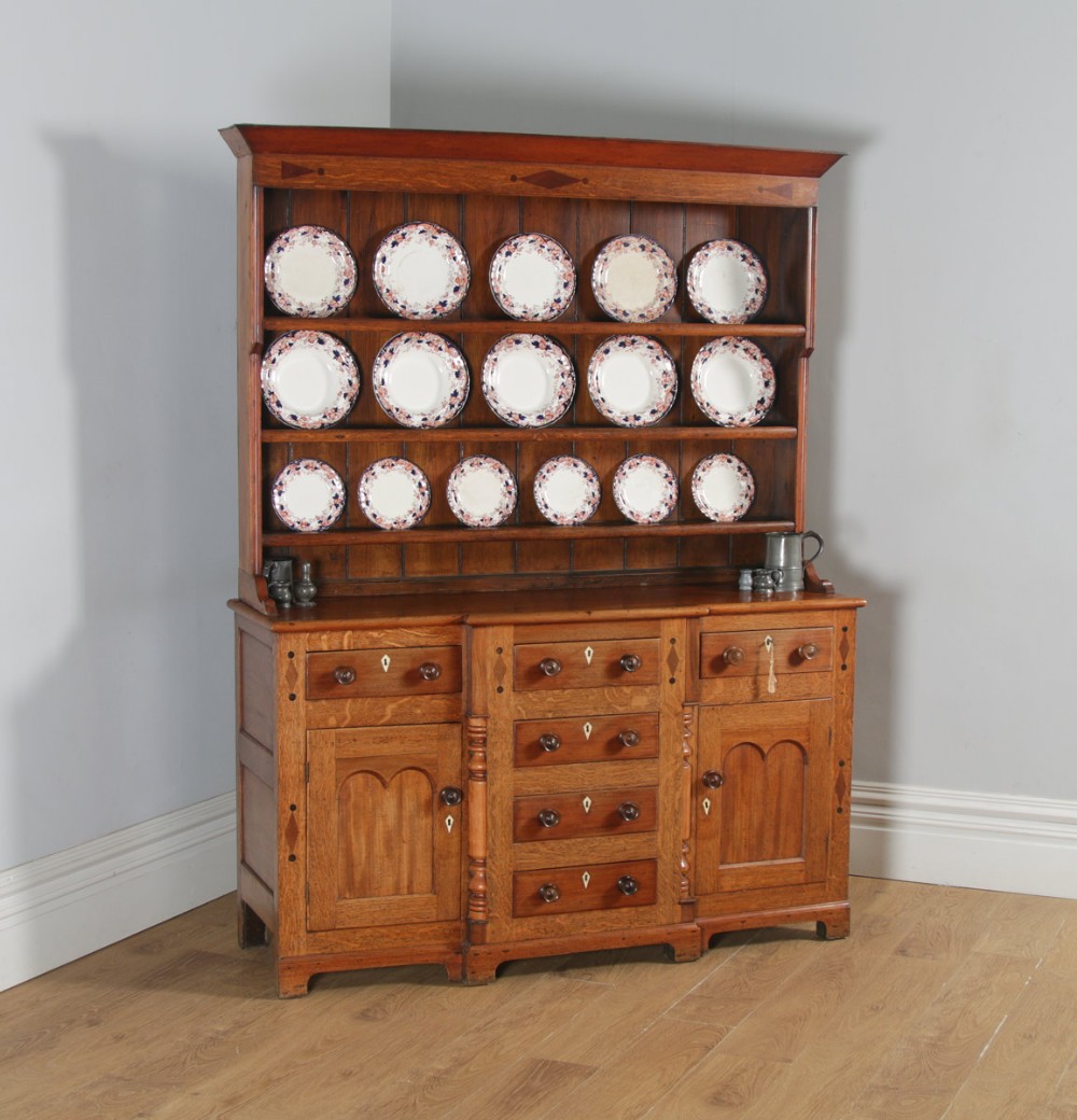 Antique Welsh Talwrn Anglesey Breakfront Georgian Oak & Mahogany Sideboard Dresser Base & Rack (Circa 1810)