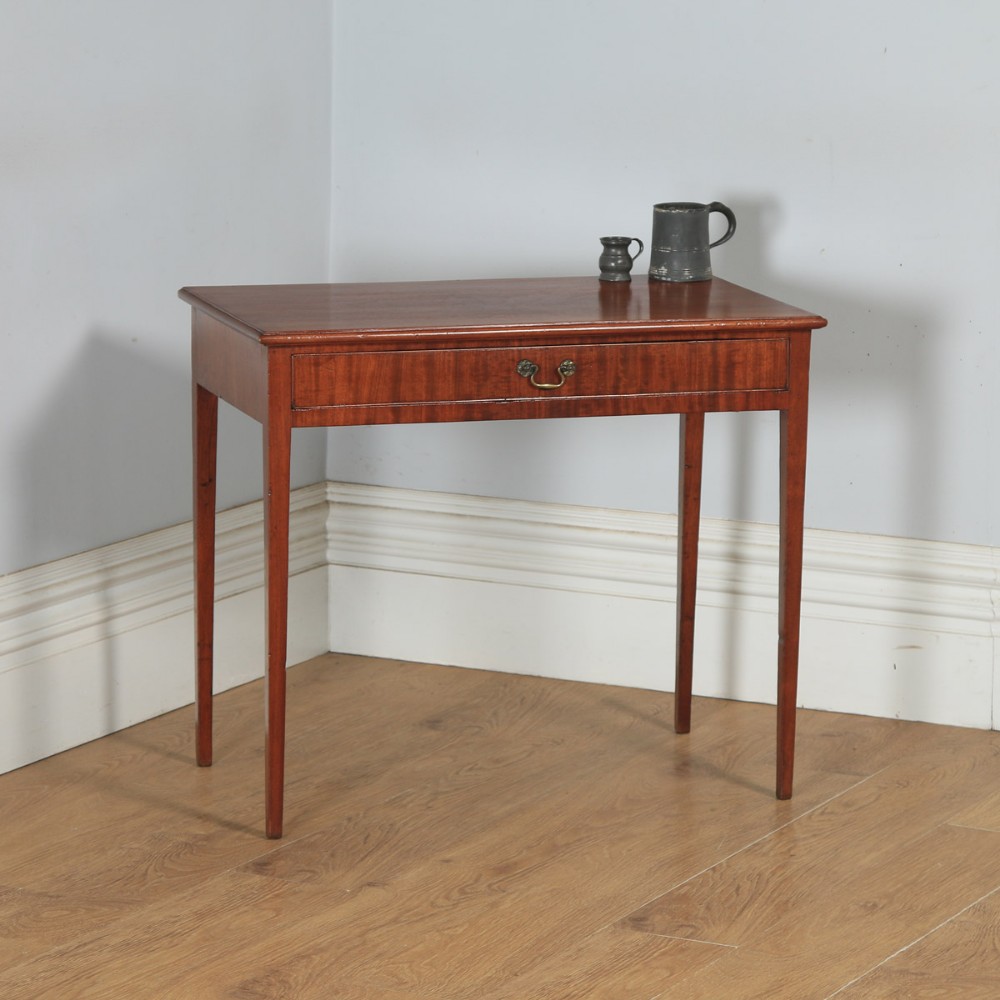 Antique English 19th Century Georgian Mahogany Occasional Side Table (Circa 1800)