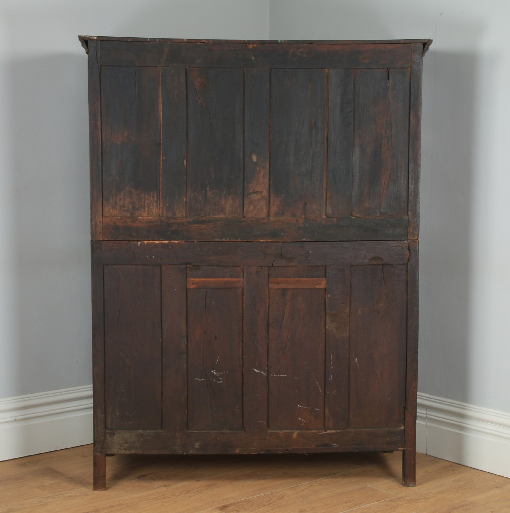 Antique Welsh Georgian Oak Cwpwrdd Deuddarn Housekeepers Cupboard (Circa 1750) View XXV