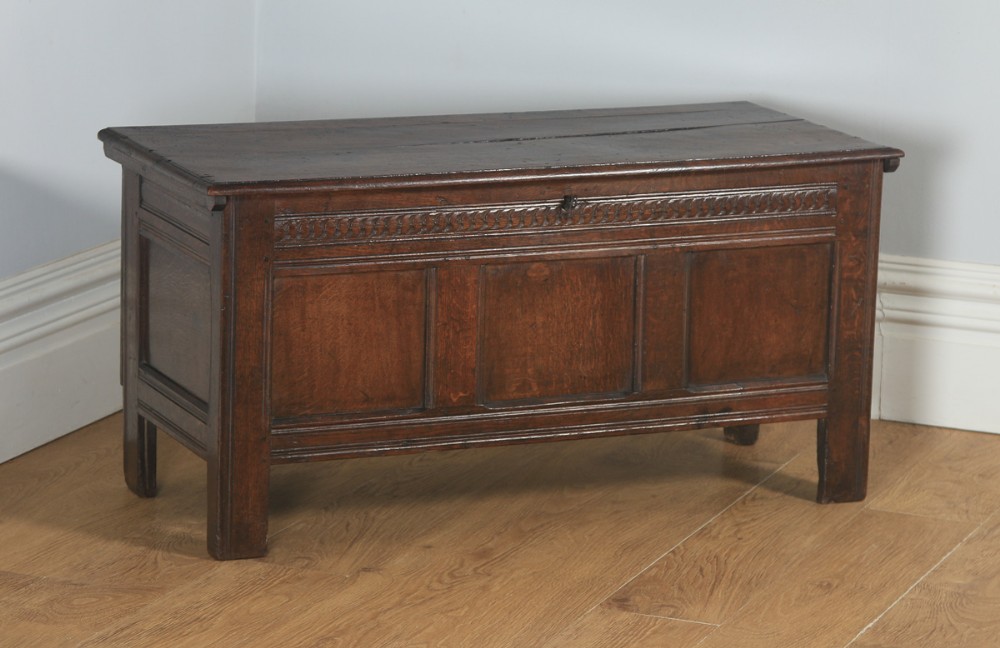 Antique English 18th Century Oak Joined & Panelled Coffer Chest Blanket Box (Circa 1730)