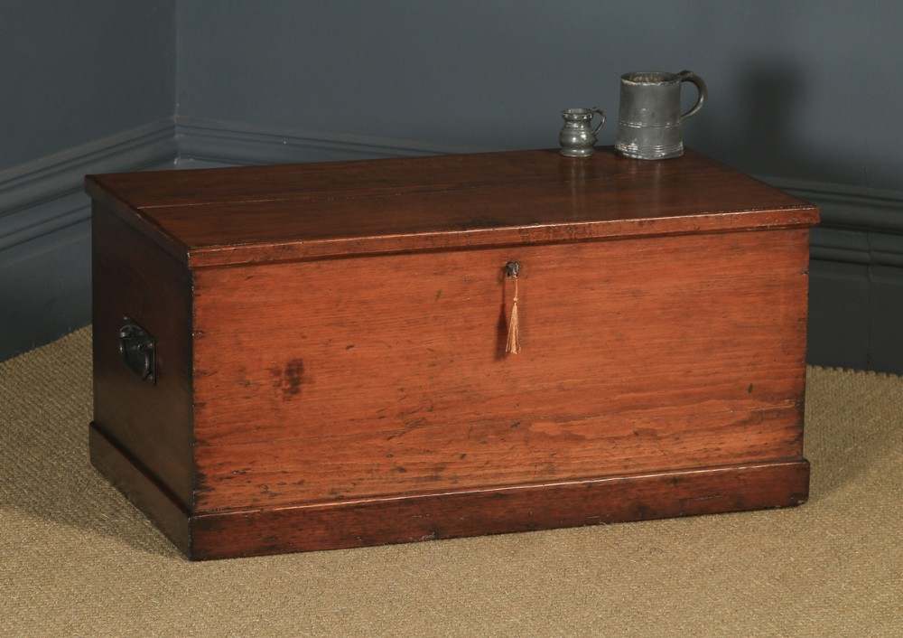 Antique English Georgian Pine Trunk (Circa 1830)