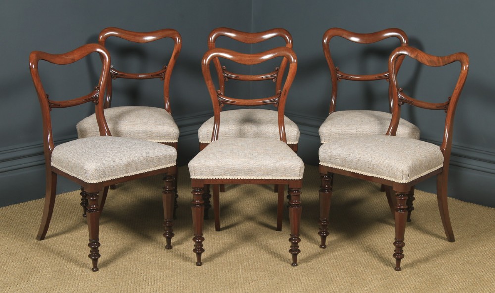 Antique English Victorian Set of Six 6 Mahogany Balloon Back Dining Chairs (Circa 1860)