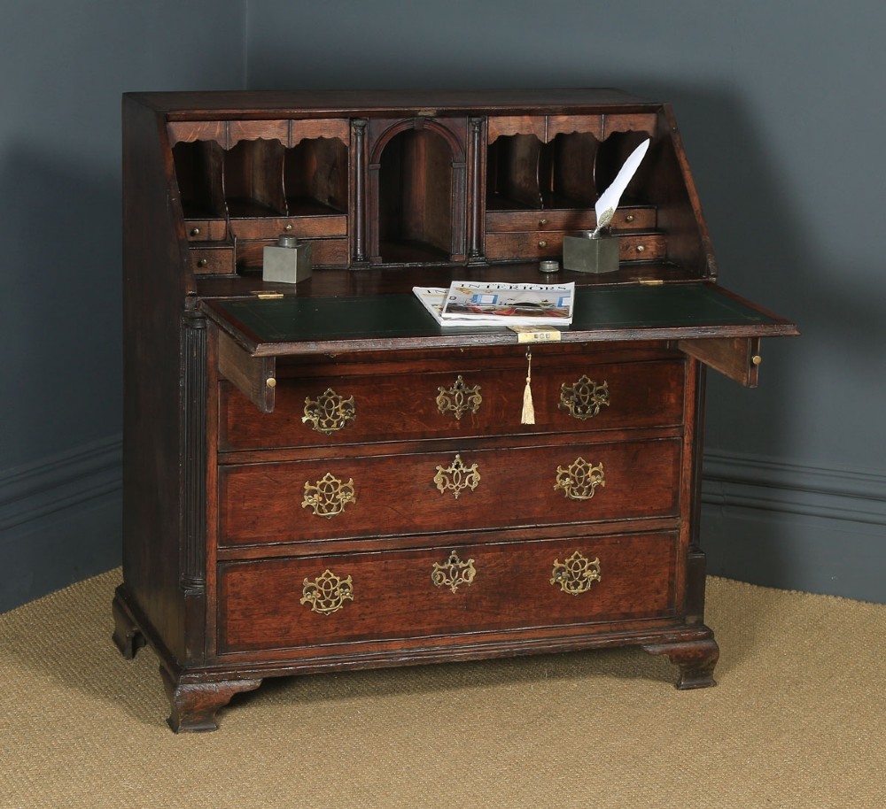 Antique English 18th Century Georgian Oak Office Bureau Desk (Circa 1780)
