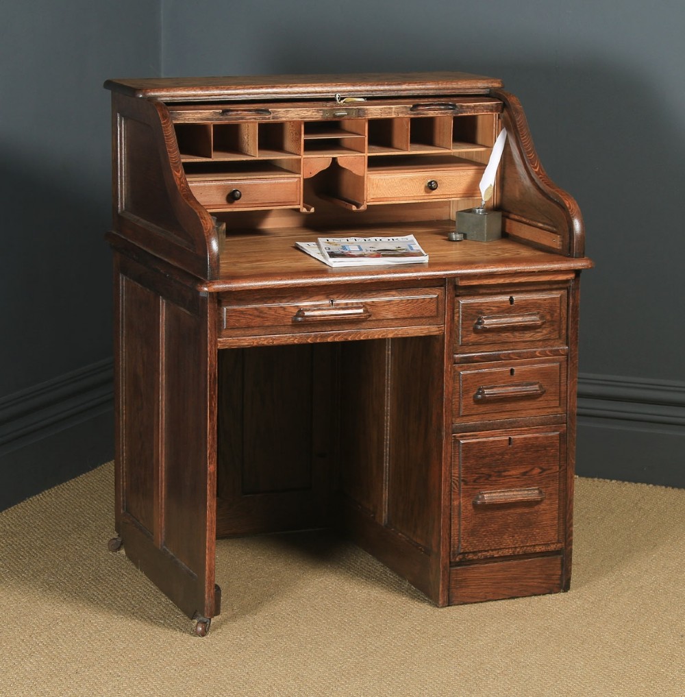 Antique English Edwardian 3ft Oak Angus Roll Top Pedestal Office Desk (Circa 1910)