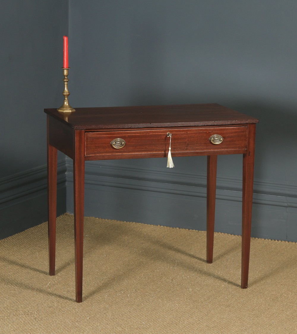 Antique English Georgian Regency Mahogany Inlaid Side Occasional Lamp Table (Circa 1820)