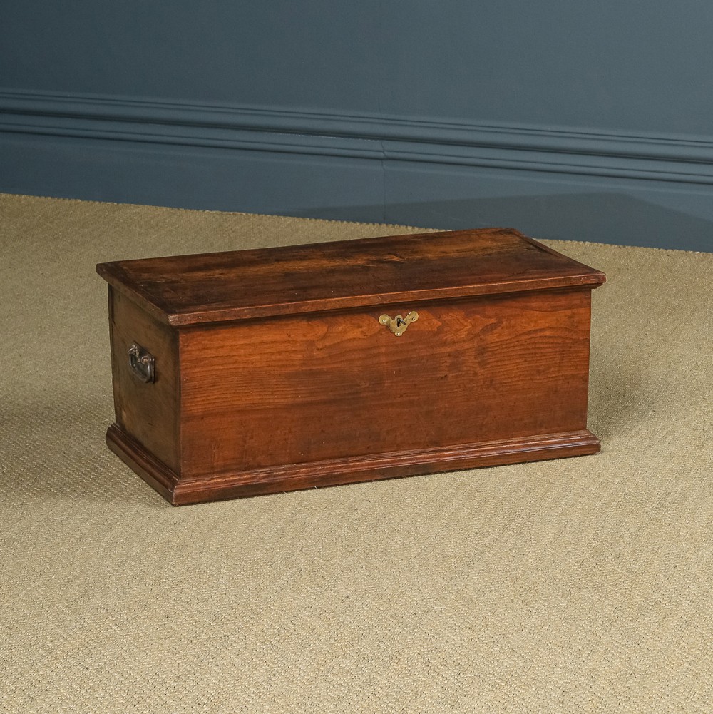 Antique English Georgian Elm Flat-Top Blanket Chest (Circa 1820)