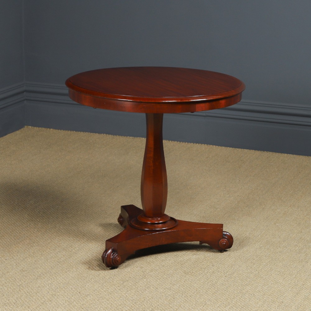 Antique English William IV Mahogany Wine Round Circular Wine / Centre / Occasional / Lamp Pedestal Table (Circa 1835)