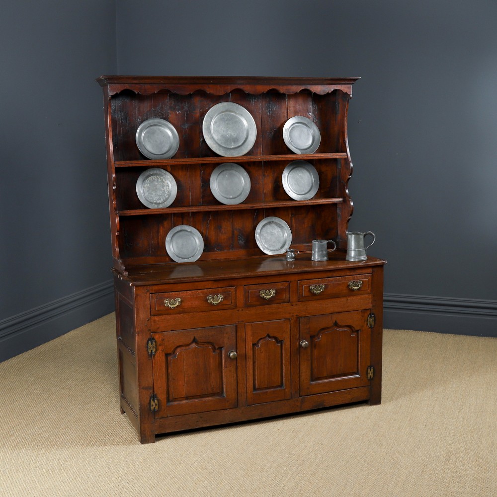 Small Antique Welsh Snowdonia / Denbighshire Georgian Oak Joined High Dresser Base & Rack Sideboard (Circa 1740)