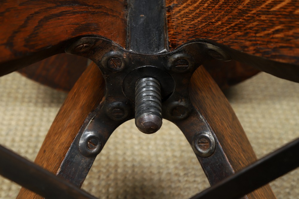 Antique English George V Oak & Green Leather Revolving Armless Small Office Desk Side Chair (Circa 1920) View XV