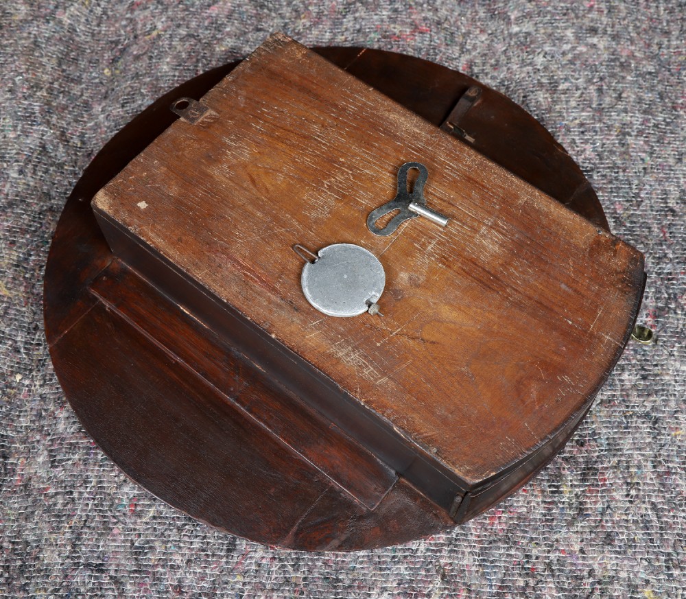 Antique 16