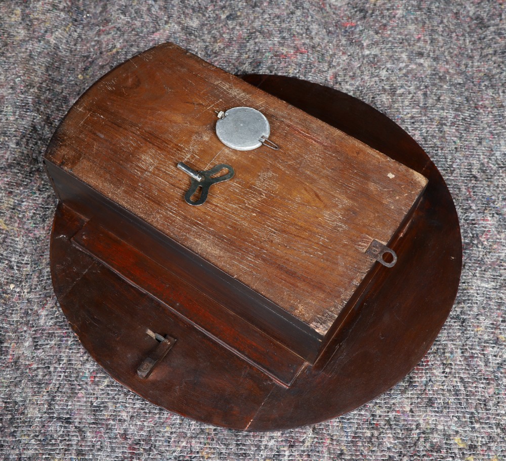 Antique 16
