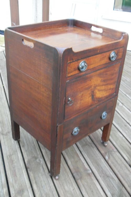 George Lll Mahogany Night Stand