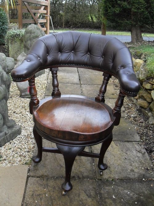 Unusual Victorian Oak Revolving Captains Desk Chair