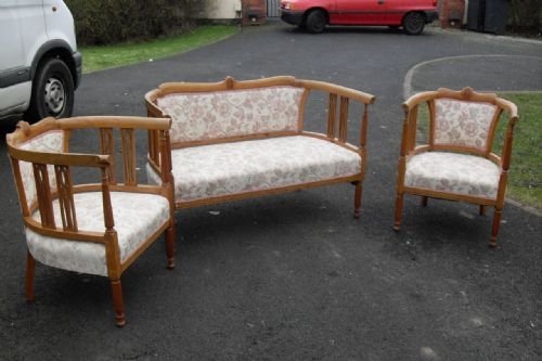 Sheraton Style Inlaid Beech Parlour Suite