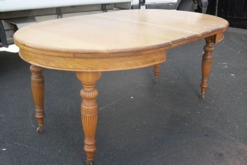 Light Oak Georgian Style Windout Oval Dining Table