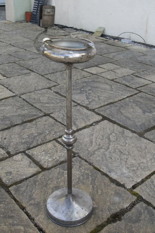 Dutch Silver Plated Smokers Companoin Stand 
 
Dutch Silver Plated Smokers Companoin Stand 
 
Dutch Silver Plated Smokers Companoin Stand 
 
Dutch Silver Plated Smokers Companoin Stand 
 
Dutch Silver Plated Smokers Companoin Stand
