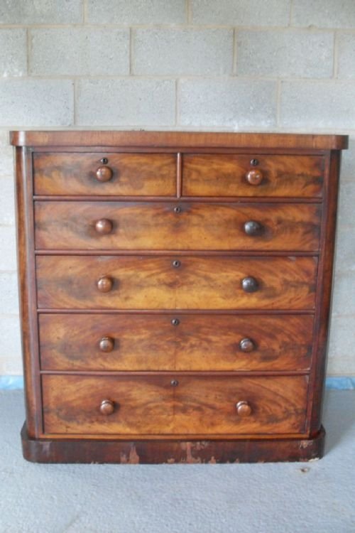 Great Large Victorian Flame Mahogany Chest of Drawers