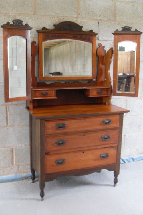 Late 19th Century Walnut and Mahogany Adjustable Dressing Chest