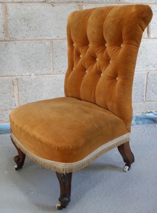 Victorian Mahogany Framed Button Backed Upholstered Nursing  Chair