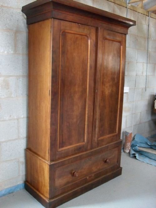 Victorian Mahogany Wardrobe/linen Press with Drawer
