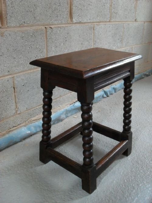 Late 19th Century Oak Joint Stool on Bobbin Legs
